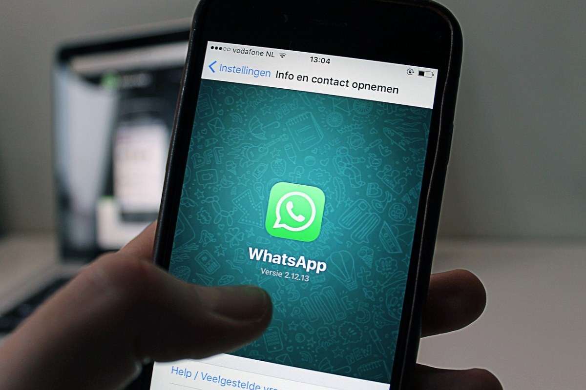 Come capire se ti hanno bloccato su WhatsApp? Bastano pochi semplici