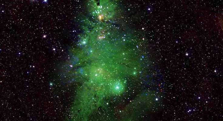 Il video dello spettacolare “albero di Natale” che scintilla nello Spazio profondo
