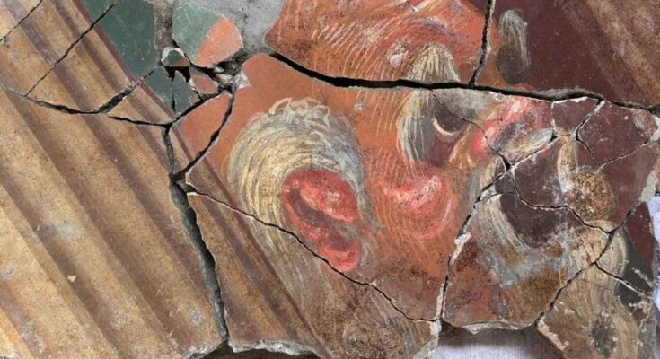 maschera di Pappus Pompei villa di Poppea