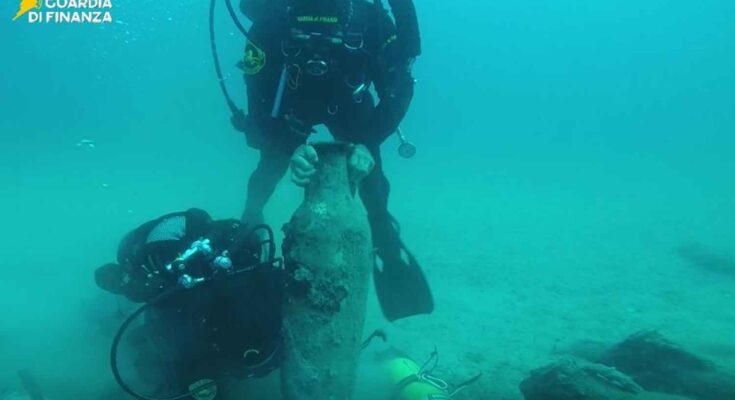 Gallipoli ritrovamento anfora