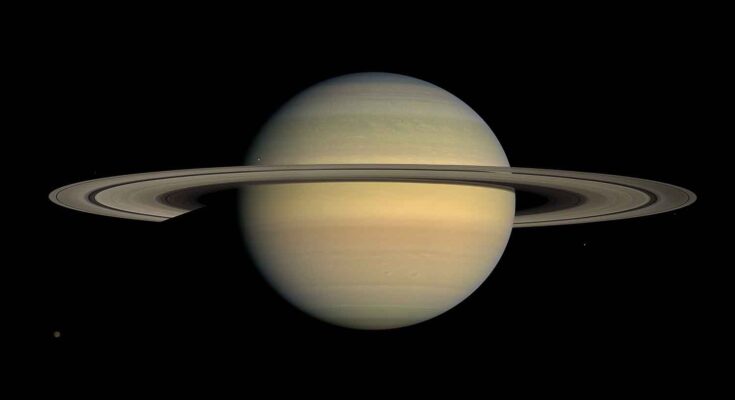 Saturno