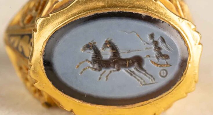 anello di epoca romana