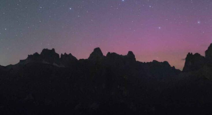 aurora boreale in Italia 5 Torri