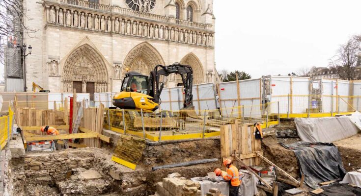 Notre Dame scavi
